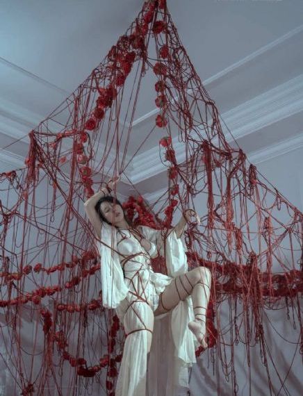 保险女王和她的商业秘密中文译版_HD全集免费播放
