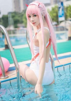 善良迷人的女教师3中文_720高清完整版